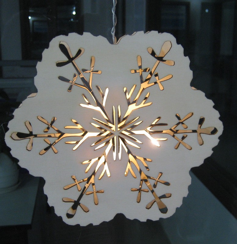  manufacturer In China FY-016-003 cheap christmas SILHOUETTE WOODEN SNOWFLAKE window light bulb lamp  factory